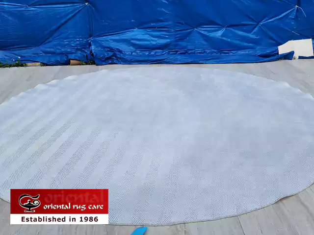 Round Modern Rug Washing